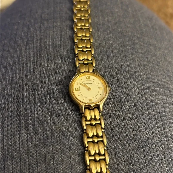 Tissot Gold-Tone Ladies Watch - Picture 4 of 9